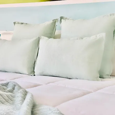 Canaryislandshost L Sea View Apartment *