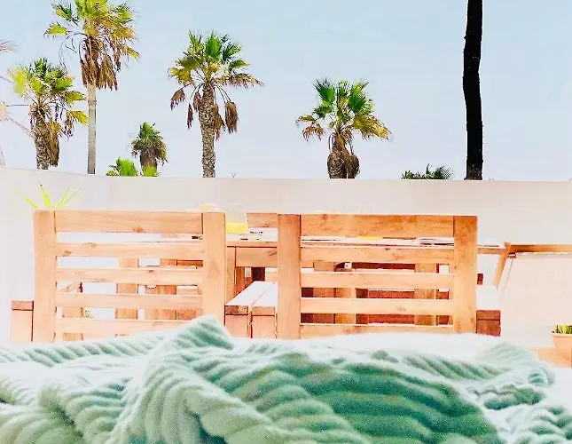 Canaryislandshost L Sea View * Puerto del Carmen (Lanzarote)